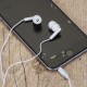 Fone de Ouvido Intra Auricular com Estojo Personalizado Fone de Ouvido Intra Auricular com Estojo Personalizado
